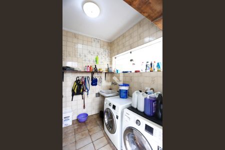 Casa à venda com 308m², 3 quartos e 4 vagas Casa à venda com 308m², 3 quartos e 4 vagasÁrea de Serviço