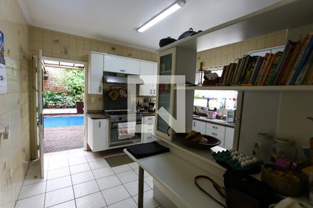 Casa à venda com 308m², 3 quartos e 4 vagas Casa à venda com 308m², 3 quartos e 4 vagasCozinha