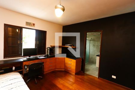 Casa à venda com 308m², 3 quartos e 4 vagas Casa à venda com 308m², 3 quartos e 4 vagassuíte 1