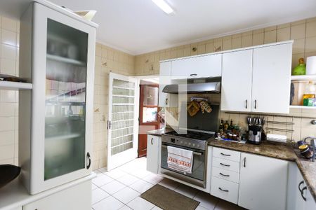 Casa à venda com 308m², 3 quartos e 4 vagas Casa à venda com 308m², 3 quartos e 4 vagasCozinha