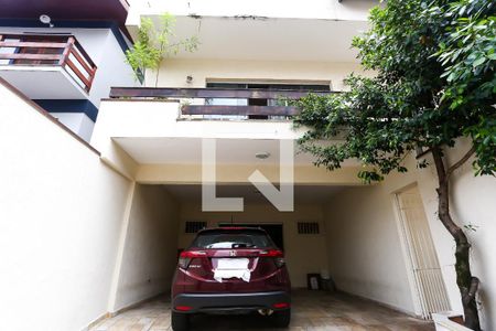 Casa à venda com 308m², 3 quartos e 4 vagas Casa à venda com 308m², 3 quartos e 4 vagasGaragem