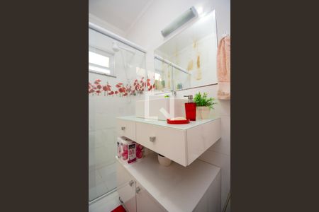 Casa à venda com 160m², 3 quartos e 4 vagas Casa à venda com 160m², 3 quartos e 4 vagasBanheiro