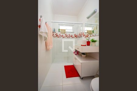 Casa à venda com 160m², 3 quartos e 4 vagas Casa à venda com 160m², 3 quartos e 4 vagasBanheiro