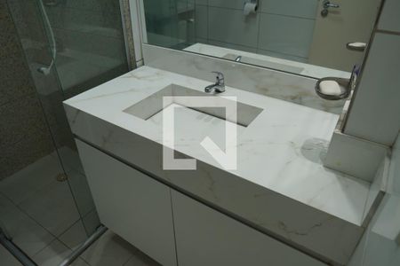 Apartamento para alugar com 54m², 2 quartos e 1 vagaBanheiro