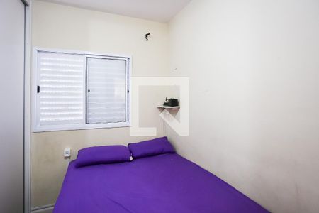 quarto 1 de apartamento para alugar com 2 quartos, 54m² em Jardim Irapua, Taboão da Serra