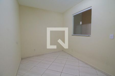 Quarto  de kitnet/studio para alugar com 1 quarto, 45m² em Vargem Pequena, Rio de Janeiro