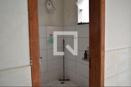 Banheiro de casa à venda com 1 quarto, 100m² em Chácara Contagem, Contagem