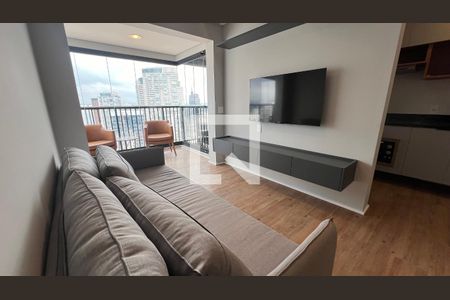 Sala de TV de apartamento para alugar com 1 quarto, 47m² em Pinheiros, São Paulo