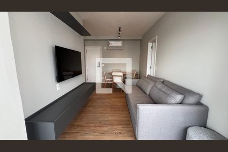 Sala de TV de apartamento para alugar com 1 quarto, 47m² em Pinheiros, São Paulo