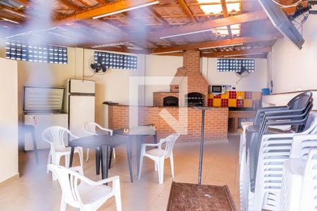 Apartamento à venda com 56m², 2 quartos e sem vagaÁrea comum - Salão de festas e Churrasqueira