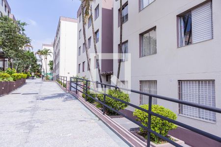 Apartamento à venda com 56m², 2 quartos e sem vagaÁrea comum
