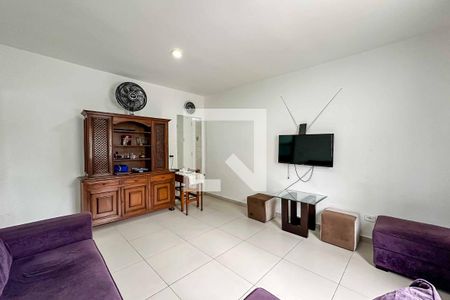 Sala de casa para alugar com 2 quartos, 125m² em Vila Santa Maria, São Paulo