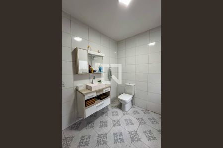 Casa para alugar com 125m², 2 quartos e 1 vaga Casa para alugar com 125m², 2 quartos e 1 vagaBanheiro 1
