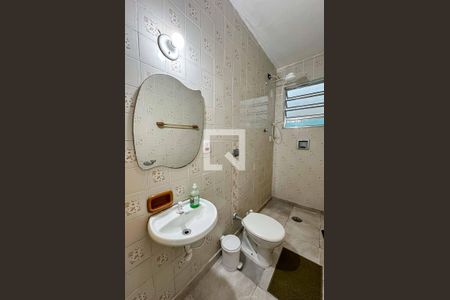 Casa para alugar com 125m², 2 quartos e 1 vaga Casa para alugar com 125m², 2 quartos e 1 vagaBanheiro 2