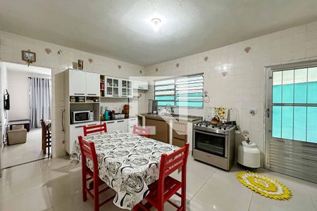 Casa para alugar com 125m², 2 quartos e 1 vaga Casa para alugar com 125m², 2 quartos e 1 vagaCozinha
