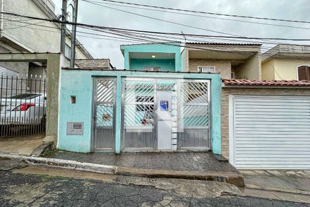 Casa para alugar com 125m², 2 quartos e 1 vaga Casa para alugar com 125m², 2 quartos e 1 vagaFachada
