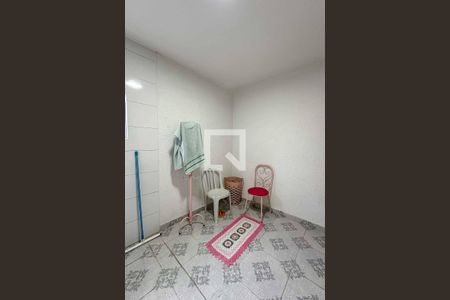 Casa para alugar com 125m², 2 quartos e 1 vaga Casa para alugar com 125m², 2 quartos e 1 vagaBanheiro 1