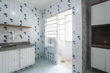 Apartamento à venda com 58m², 2 quartos e sem vaga Apartamento à venda com 58m², 2 quartos e sem vagaCozinha