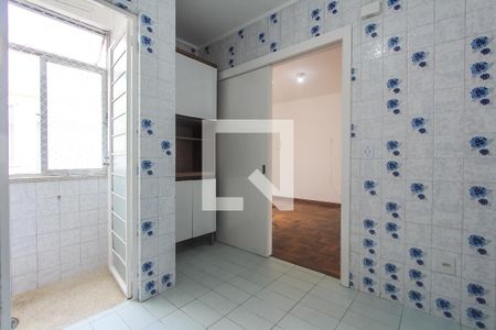 Apartamento à venda com 58m², 2 quartos e sem vaga Apartamento à venda com 58m², 2 quartos e sem vagaCozinha