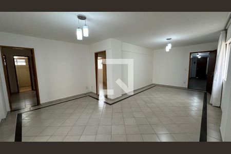 Sala de apartamento para alugar com 4 quartos, 117m² em Setor Bueno, Goiânia