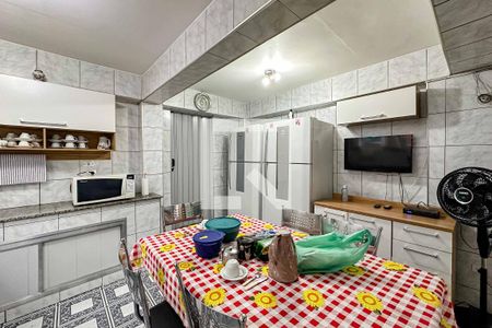 Casa para alugar com 430m², 5 quartos e 3 vagas Casa para alugar com 430m², 5 quartos e 3 vagasCozinha