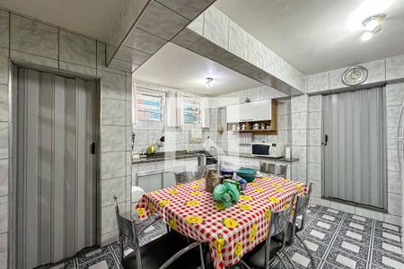 Casa para alugar com 430m², 5 quartos e 3 vagas Casa para alugar com 430m², 5 quartos e 3 vagasCozinha