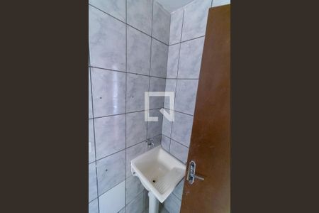 Casa para alugar com 30m², 1 quarto e sem vagaÁrea de Serviço