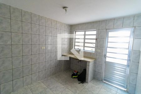 Cozinha de casa para alugar com 1 quarto, 30m² em Artur Alvim, São Paulo