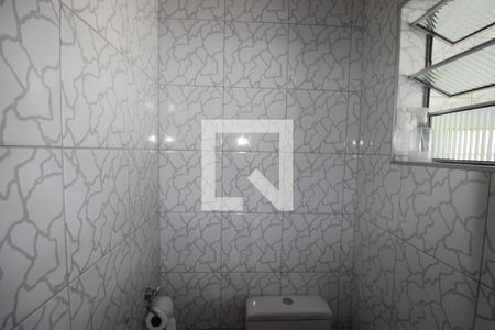 Casa à venda com 130m², 4 quartos e 2 vagasÁrea de Serviço