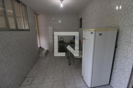 Casa à venda com 130m², 4 quartos e 2 vagasÁrea de Serviço