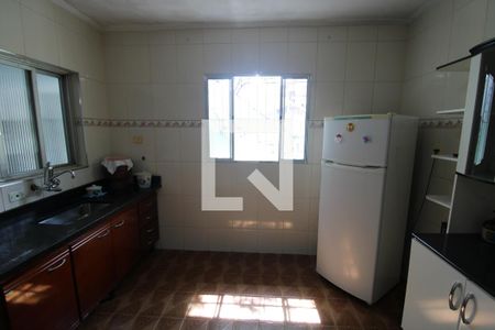 Casa à venda com 130m², 4 quartos e 2 vagasCozinha