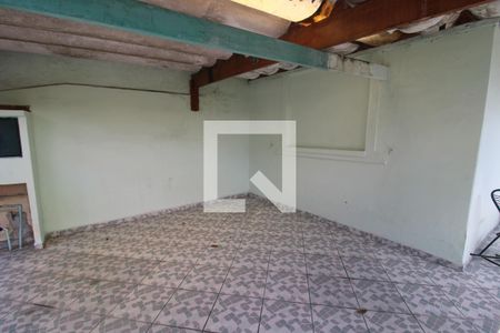 Casa à venda com 130m², 4 quartos e 2 vagasGaragem