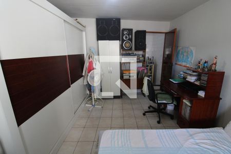 Casa à venda com 130m², 4 quartos e 2 vagasQuarto 3