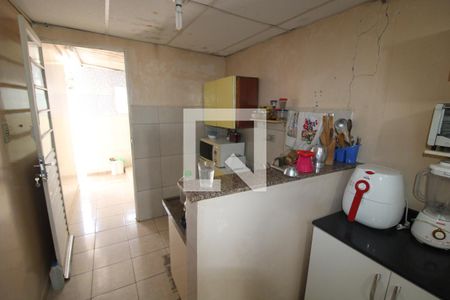 Casa à venda com 130m², 4 quartos e 2 vagasCozinha 2
