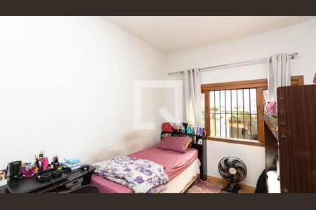 Quarto 2 de casa à venda com 2 quartos, 175m² em Vila Domitila, São Paulo