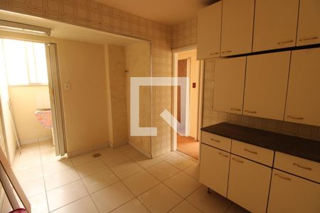 Apartamento para alugar com 77m², 2 quartos e 1 vagaCozinha - Armários