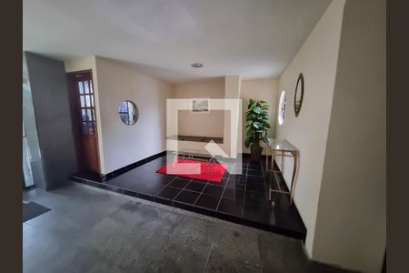 Apartamento para alugar com 77m², 2 quartos e 1 vagaHall de entrada