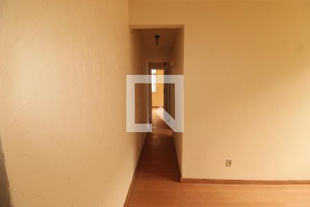 Corredor de apartamento para alugar com 2 quartos, 77m² em Campinho, Rio de Janeiro
