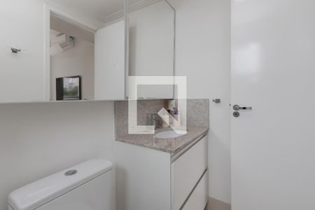 Apartamento à venda com 67m², 2 quartos e 1 vaga Apartamento à venda com 67m², 2 quartos e 1 vagaBanheiro da Suíte