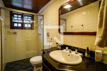 Banheiro 1 de casa de condomínio à venda com 4 quartos, 350m² em Itaipu, Niterói