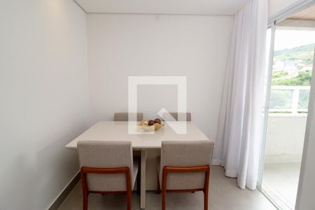 sala de jantar  de apartamento para alugar com 2 quartos, 54m² em Buritis, Belo Horizonte