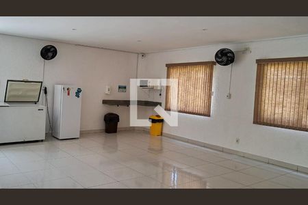 Apartamento para alugar com 56m², 2 quartos e 1 vaga Apartamento para alugar com 56m², 2 quartos e 1 vagaÁrea comum - Salão de festas