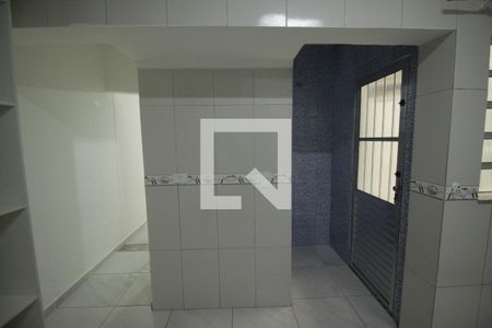 Cozinha de casa para alugar com 2 quartos, 55m² em Vila Romano, São Paulo