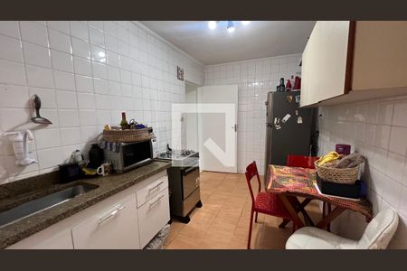 Apartamento para alugar com 71m², 2 quartos e sem vagaCozinha - Armários