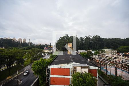Vista de apartamento à venda com 2 quartos, 52m² em Vila Pirajussara, São Paulo