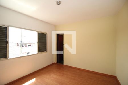 Casa à venda com 212m², 4 quartos e 4 vagasQuarto 1 - suíte