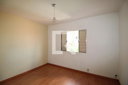 Casa à venda com 212m², 4 quartos e 4 vagasQuarto 3 
