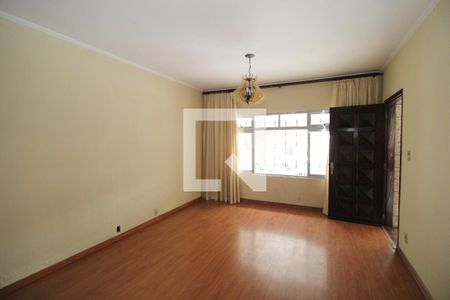Sala   de casa à venda com 4 quartos, 212m² em Vila Marieta, São Paulo