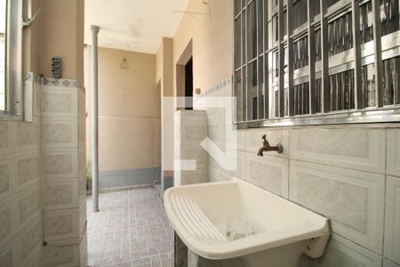 Casa à venda com 212m², 4 quartos e 4 vagasÁrea de Serviço