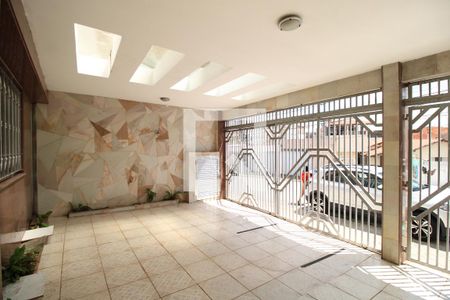 Casa à venda com 212m², 4 quartos e 4 vagasGaragem